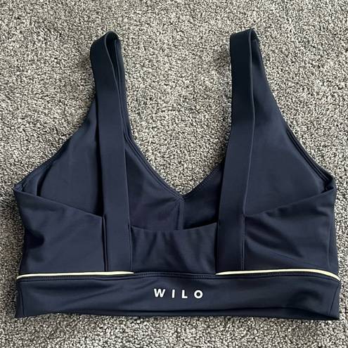 Only Wilo the Label Sports Bra Navy Size Medium Top  New with Tags