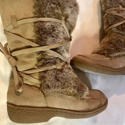 Krass&co Mossimo Suppy  Fur covered Women’s Adjustable Lace up Boots size 7 light brown