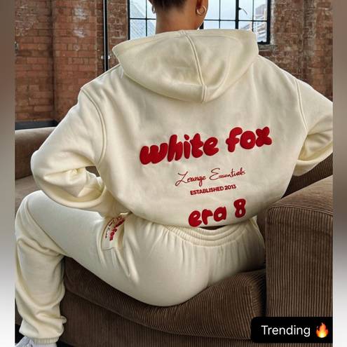 White Fox Boutique  Era 8 Oversized Hoodie Cherry Cream XS/S