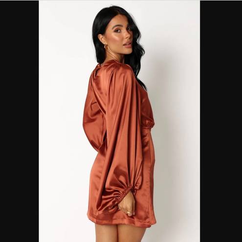 Petal and Pup  Opal Rust Satin Long Balloon Sleeve Wrap Mini Dress 8