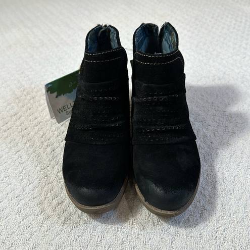 Earth Origins  NWT Black Amanda Women Booties Size 6M