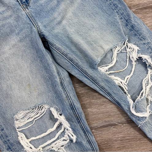 American Eagle  light wash distressed mom jean