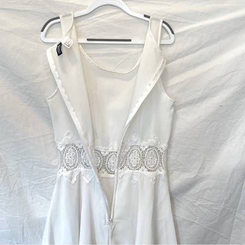 Divided H&M  | Lace Fit & Flare Dress with Appliqué Waist | White | Size: 2