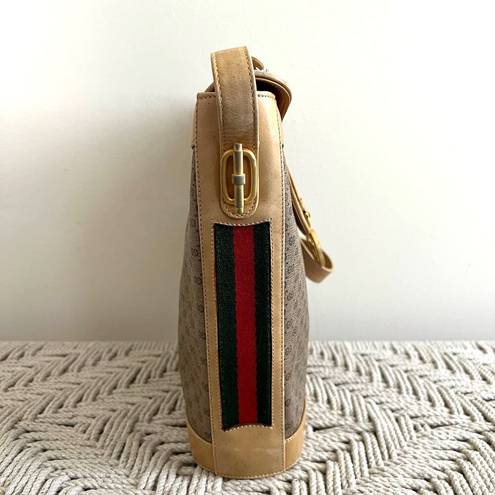 Gucci Vintage  Micro GG Sherry Line Leather Shoulder Bag
