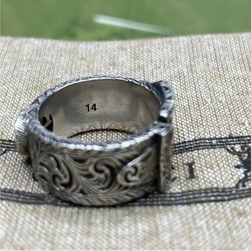 Gucci Garden Buckle Ring