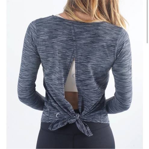 Zyia  Split Back Long Sleeve Athletic Workout Top: Charcoal Grey Spacedye