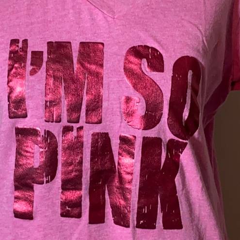 Xersion  I’M SO PINK v-neck foil Print athletic shirt top pink cancer awareness