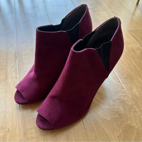 Unisa Faux Suede Un Saffyre Peep Toe Heeled Booties, Red Wine/Berry, Size 8M