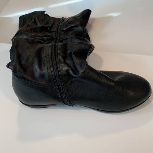 Comfort View  9WW wide calf Faux leather boot size 9WW