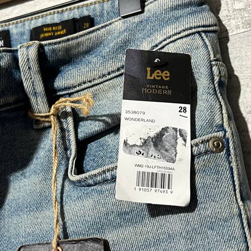 Lee Vintage Modern Mid Rise Skinny Ankle Jeans 28 NWT