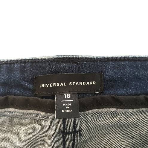 Universal Standard  Size 18 Medium wash Skinny Leg Jeans