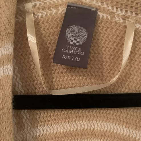 Vince Camuto  Shaw one size