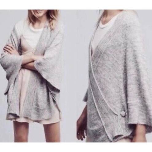 Anthropologie  Knitted & Knotted Celia Alpaca Minimalist Poncho Sw…