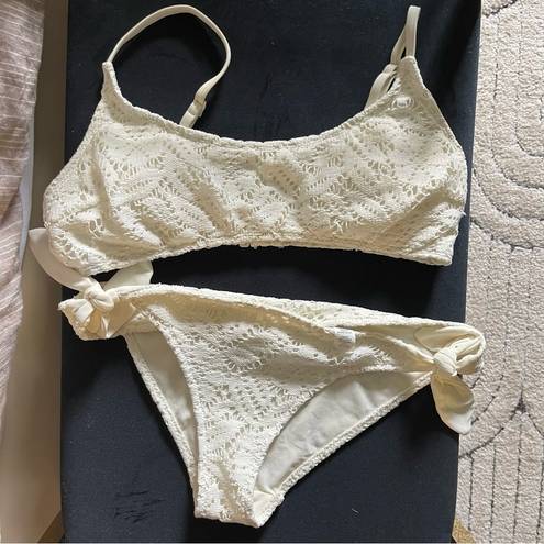 Aerie  White lace bikini