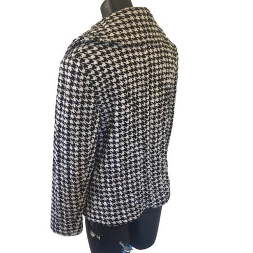 Jones New York  Houndstooth Wool-Blend Quilted Jacket in Black White