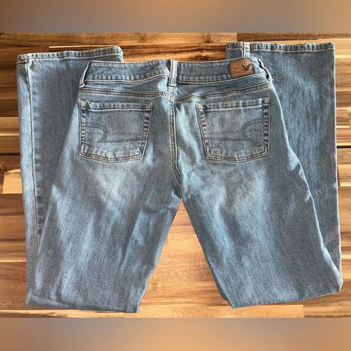 American Eagle  Flare Favorite Boyfriend Stretch 31” Jeans Size 4