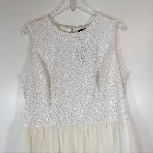 City Chic NWT  maxi shine bright ivory delicate tulle sequins sleeveless size 18