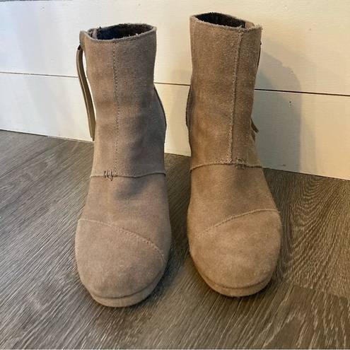 Toms  Desert Taupe Suede High Wedge Booties Women’s Size 7