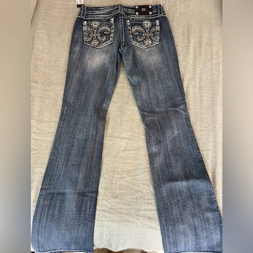 Miss Me NWT  Signature Boot Cut Jeans 29