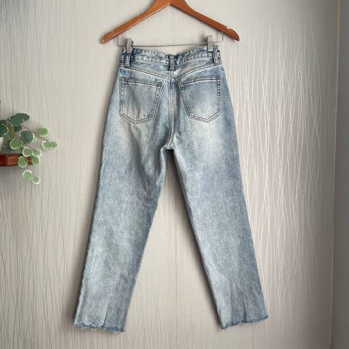 J. Galt  Brandy Melville Raw Hem Straight Jeans in Light Wash