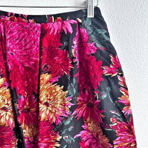 Talbots  | Large Peony Dahlia Blooms Box Pleated Skirt Silk Black Floral | Size 2