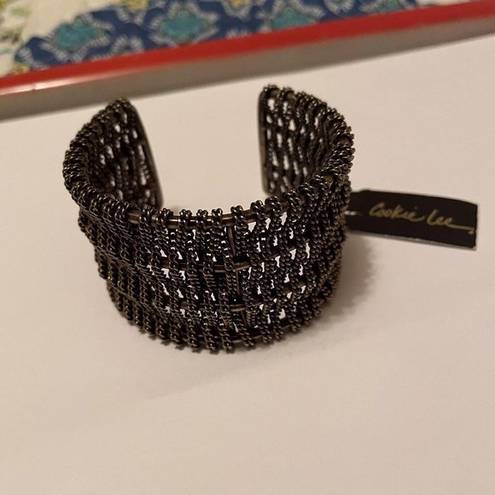 Cookie Lee NWT  Metal Wire Bangle Bracelet Cuff $34 MSRP