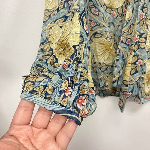 Krass&co Morris &  X H&M womens Size 6 Floral Button Up Blouse Puff Sleeve Front Tie