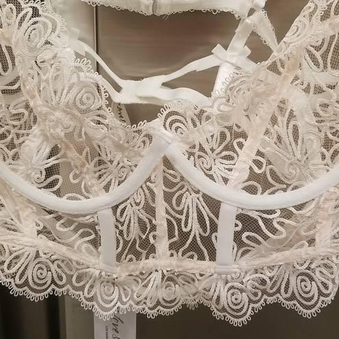 For Love & Lemons 💕💕 White Swirl Lace Bustier ~ Off White Large L NWT