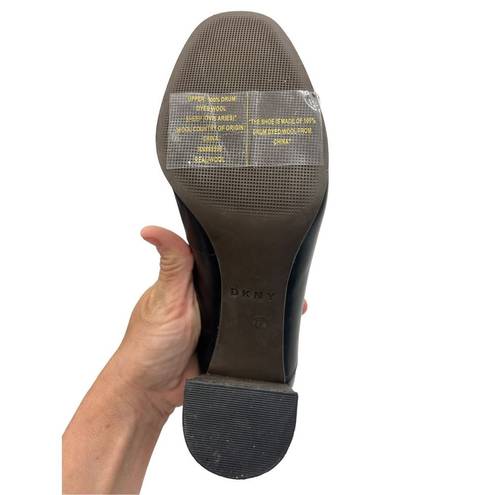 DKNY  Black Grey Leather wool Fabric Slip On Pumps Heels Shoes Women's Size 7.5