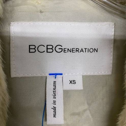 BCBGeneration  Jacket Womens XS Vest Faux Fur Beige Cream Open Boho Trendy