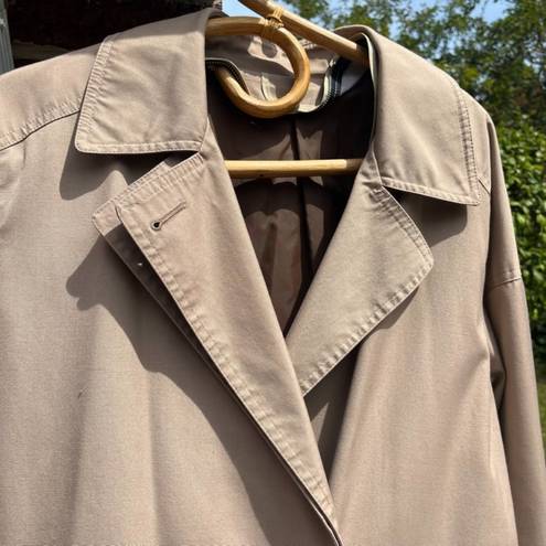 London Fog Vintage  Beige Trench Coat Women's 16