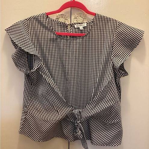 Roommates Chic checkered Tie-Front Blouse