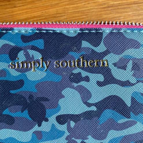 Simply Southern wallet