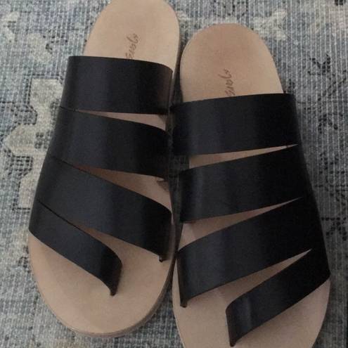 ma*rs èll sandals. NEW WITH TAG