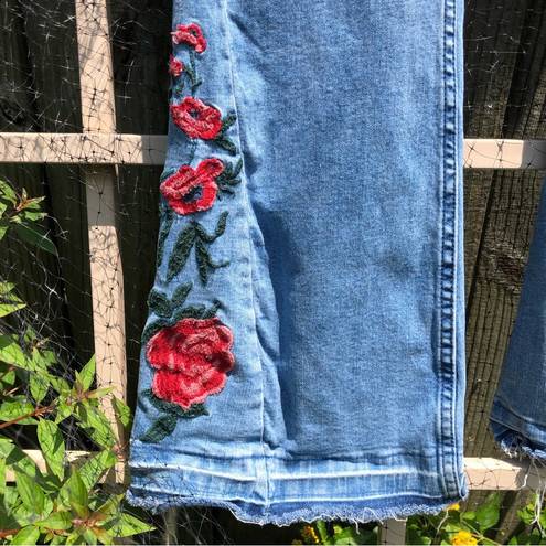 Umgee Floral Embroidered High Rise Raw Hem 5 Pocket Flare Jean 30