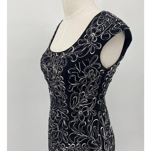 Sue Wong  Sheath Dress Ribbon Soutache Floral Pattern Scoop Neck Black White 0