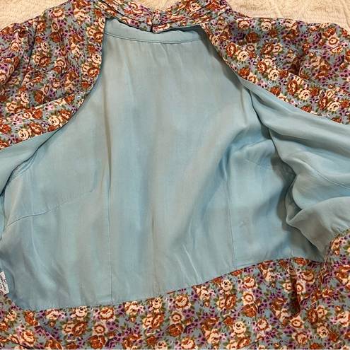 Bohme floral blouse size medium sweetheart back with tie button neck