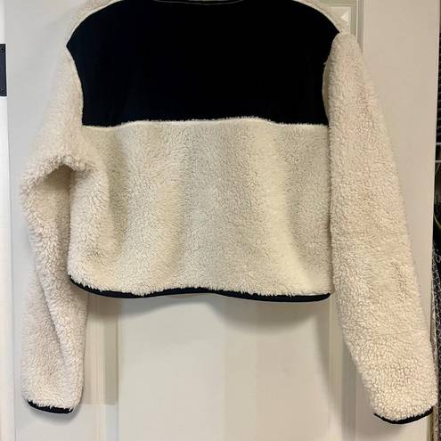 Nike  Sportswear Quarter-Zip Fleece Cropped Sweater