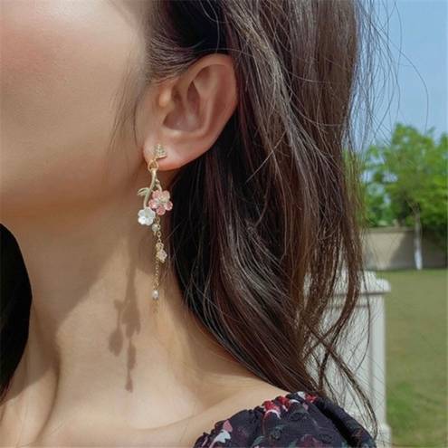 Flower Dangle Drop Earrings for Women Gold