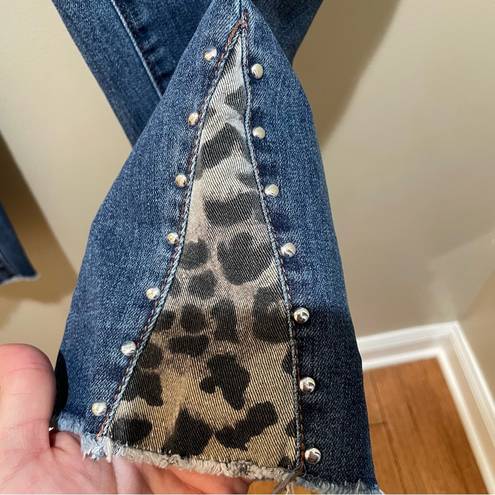 INC  Straight Leg Cropped Leopard Print Patched Raw Hem Denim Blue Jeans Size 10