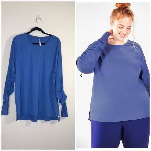 Fabletics  cashel adjustable long sleeve size 2x