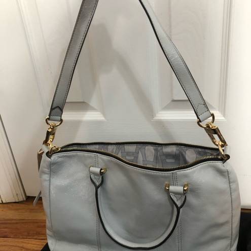 Aimee Kestenberg  glossy leather‎ satchel in light grey 15” x 10” bag purse