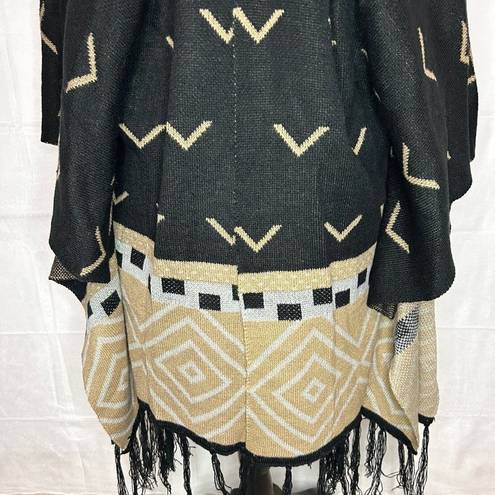 Krass&co COC Clothing Obsessed  Kimono Cardigan Sweater One Size Black Tan Navajo