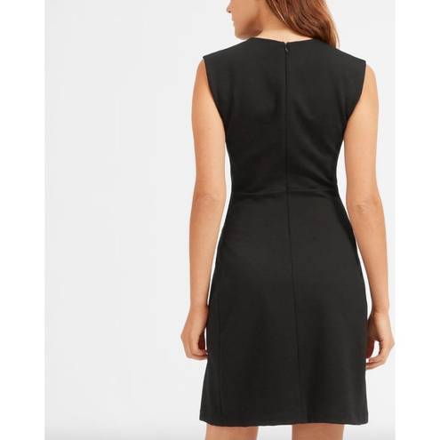 Everlane  The Sleeveless V-Neck Flare Dress Black Womens 4