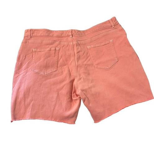 Liz Claiborne Crazy Horse women's size 18 pink jean shorts