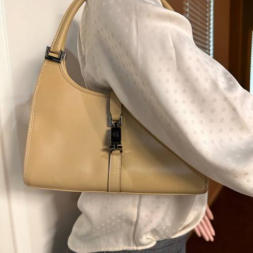 Gucci Beige  Jackie Bardot Shoulder Bag.