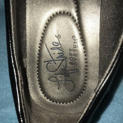 Life Stride  Soft System wedge black leather  NEW size 6