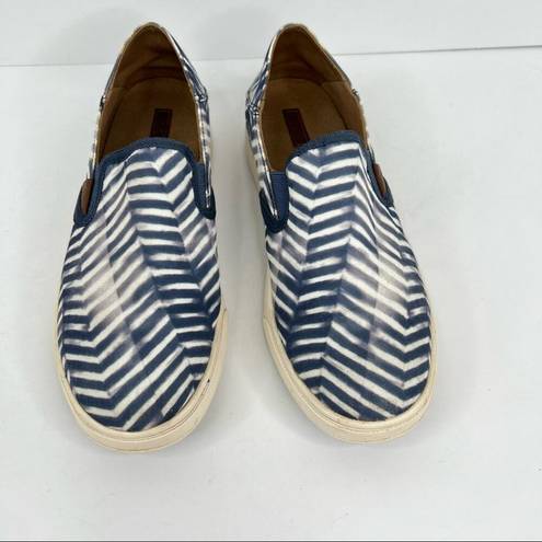 Olukai  Pehuea Pa’i navy blue white slip on canvas sneakers