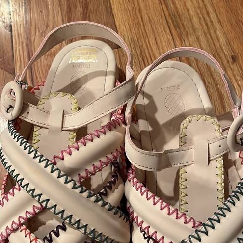 Farm Rio  Zigzag Stitch Sandal in Off White NWT Size 9