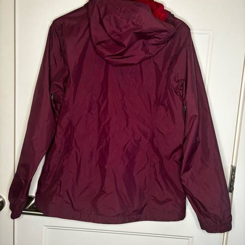 The North Face  Dryvent Waterproof Rain Jacket Hooded Nylon Maroon Womens